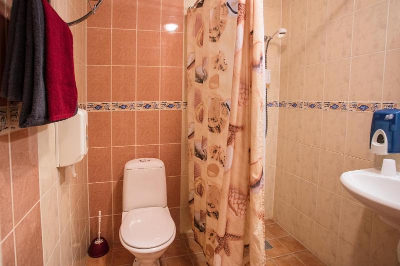 Twin Room with Balcony image 3