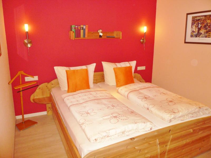 One-Bedroom Apartment image 4