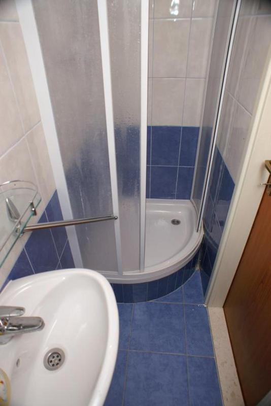 One-Bedroom Apartment with Terrace image 3