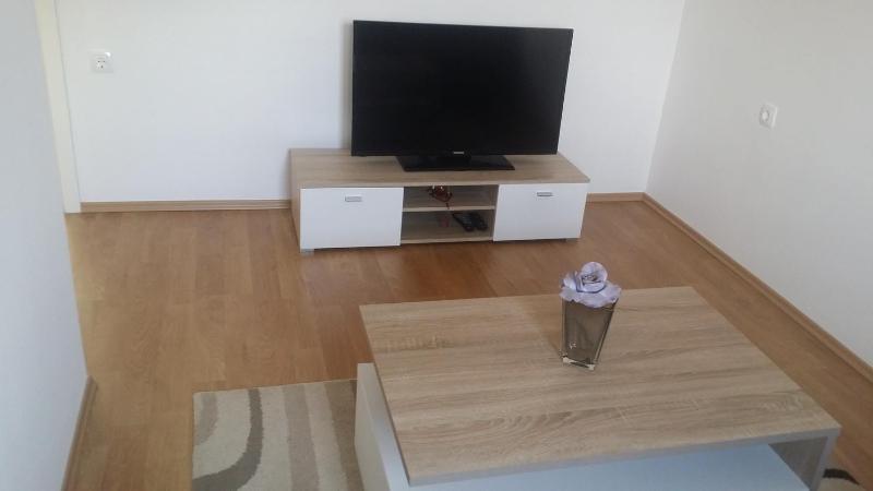Two-Bedroom Apartment with Terrace image 2