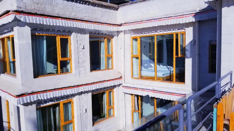 Fengma Feiyang Hostel - image 16