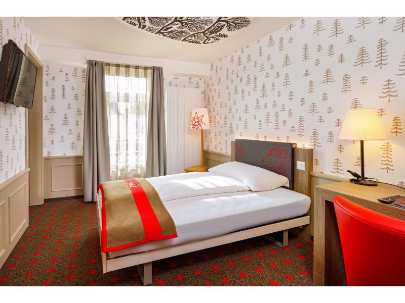 Superior Single Room image 4