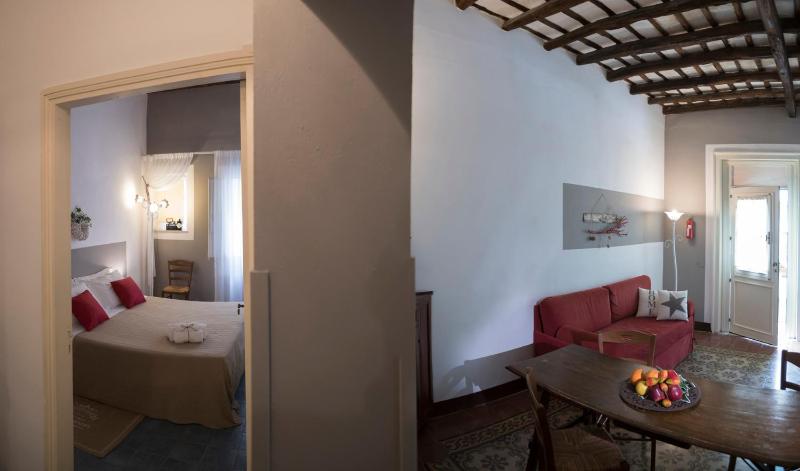 Triple Room image 2
