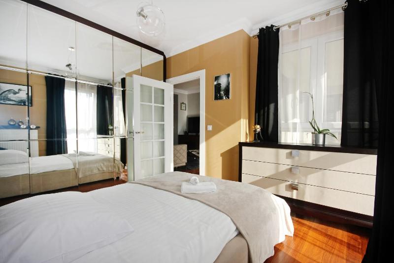 Livin Apartments Santocka - image 6
