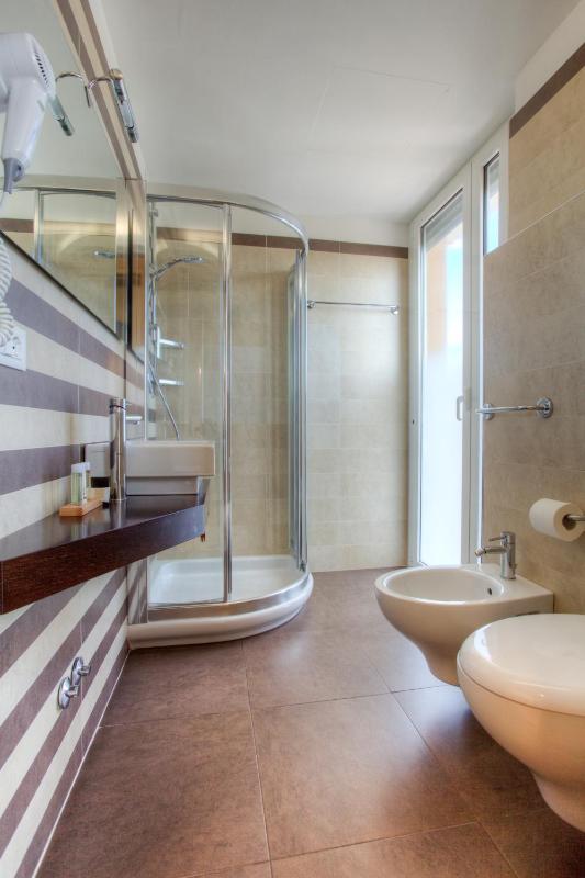 Superior Double or Twin Room image 2