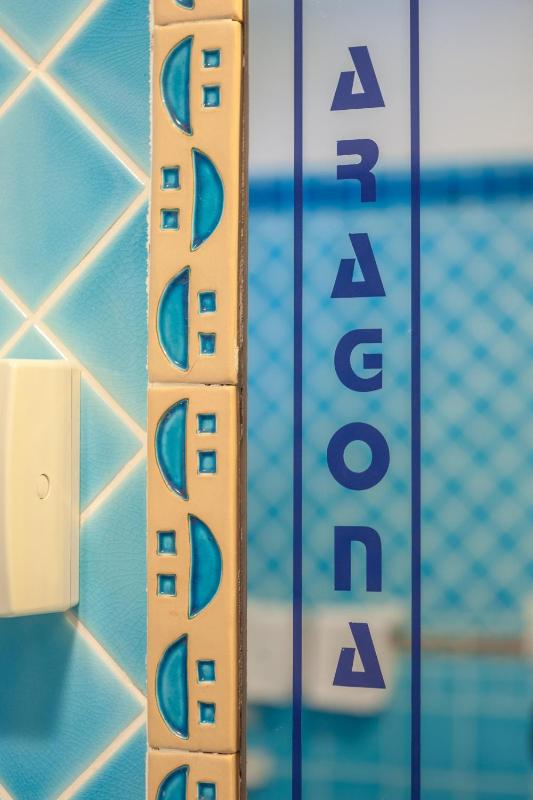 Standard Triple Room image 2