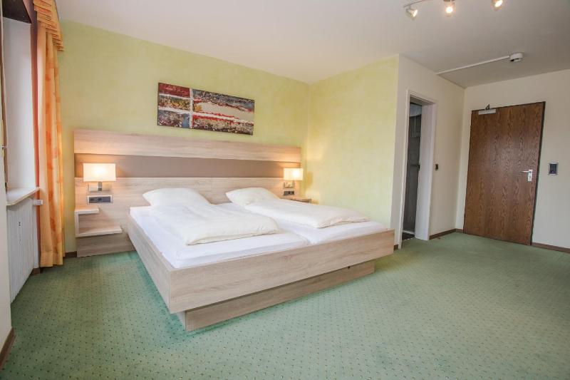 Triple Room image 1