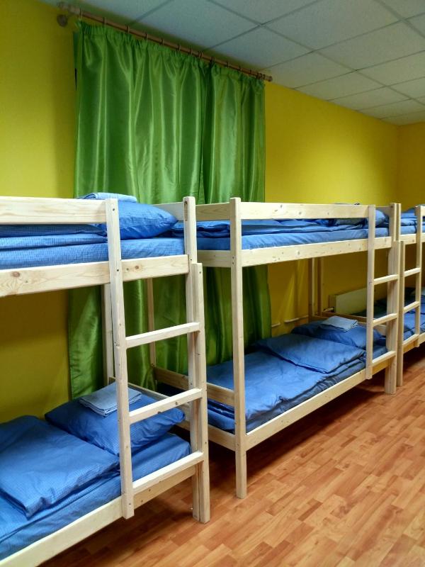 Bed in 14-Bed Mixed Dormitory Room image 3