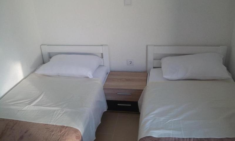 Two-Bedroom Apartment with Terrace and Sea View image 2
