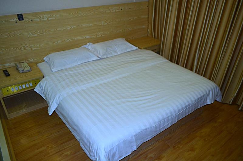 JUNYI Hotel Shandong Qingdao Huangdao District Shiyou University - image 6