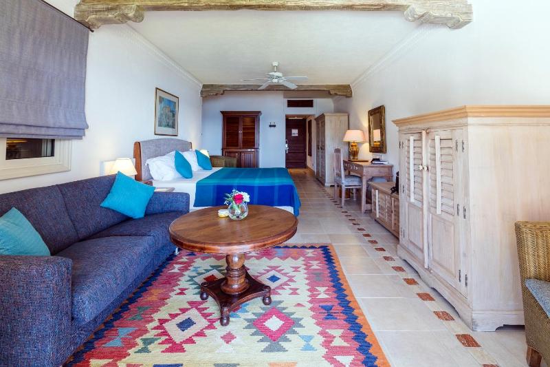 Junior Suite with Sea View image 4