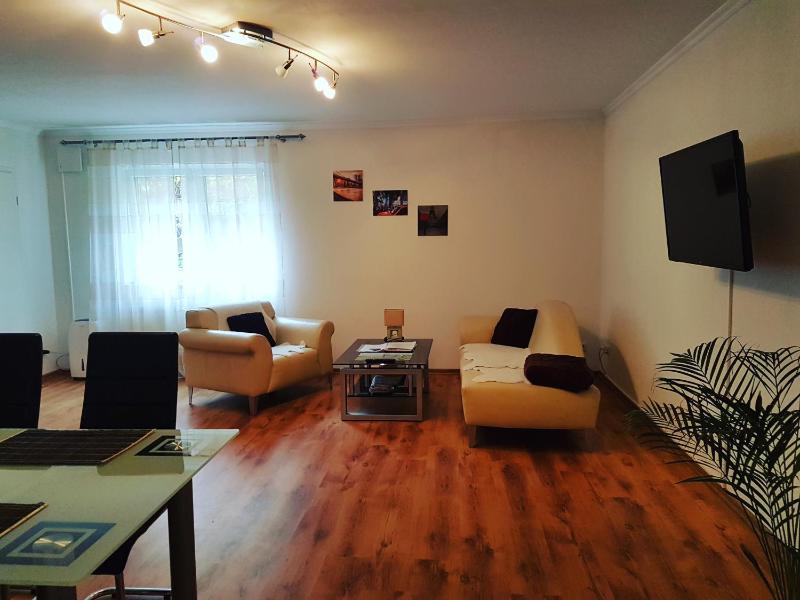 Apartment 1 image 3