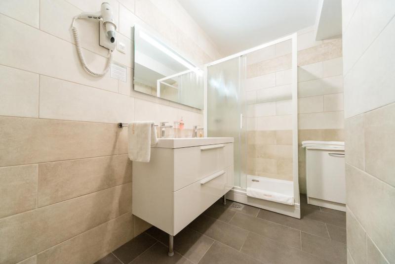 Two-Bedroom Apartment with Balcony image 3
