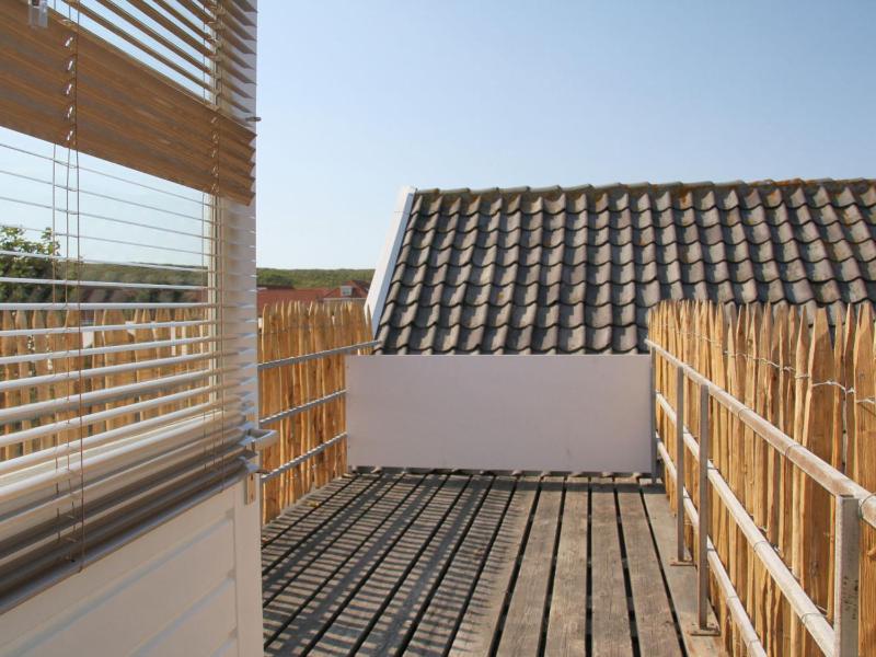 Strandvilla Roots - image 49