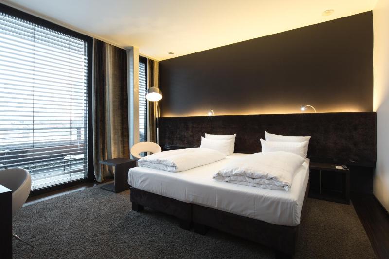 Suite image 4