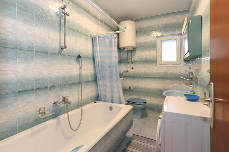 Three-Bedroom Apartment with Balcony image 3