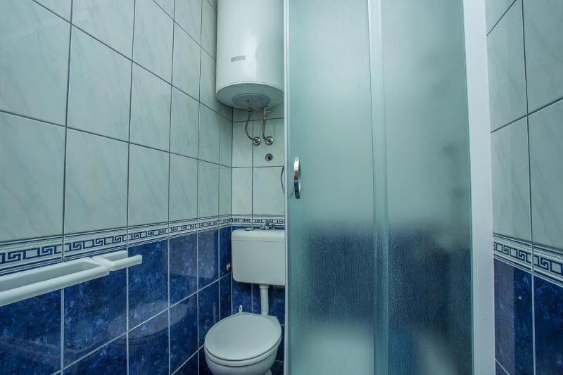 One-Bedroom Apartment with Balcony image 2