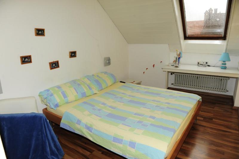 Double or Twin Room image 4