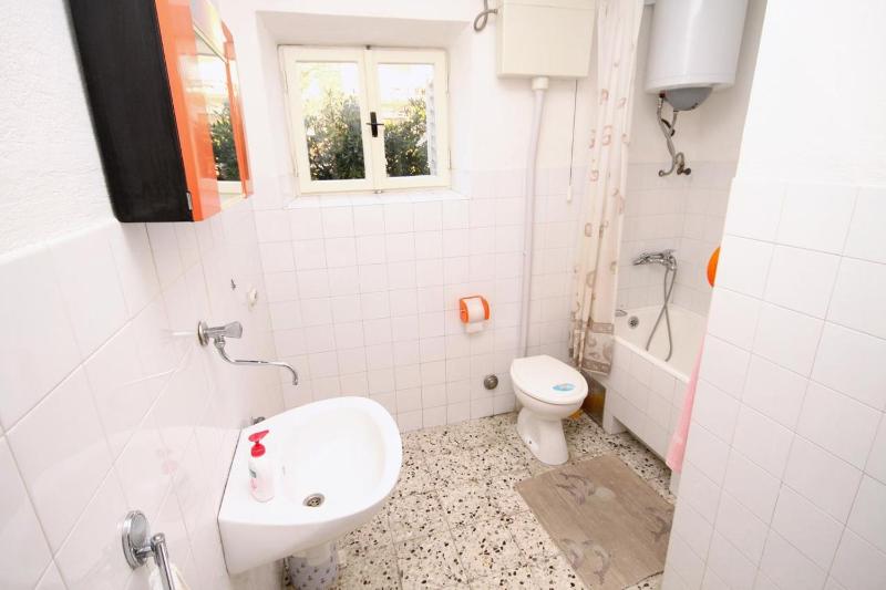 Three-Bedroom Apartment with Terrace image 1
