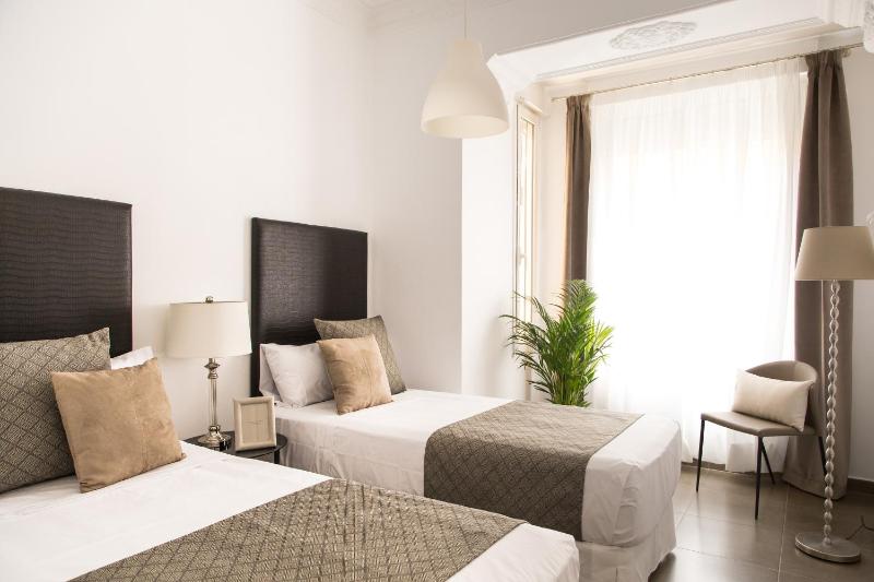 Standard Apartment image 2