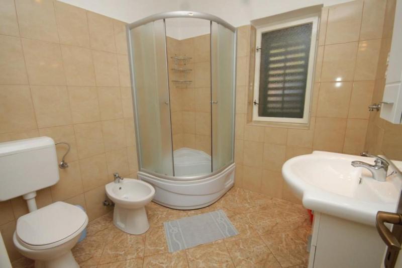 Two-Bedroom Apartment with Terrace and Sea View image 3