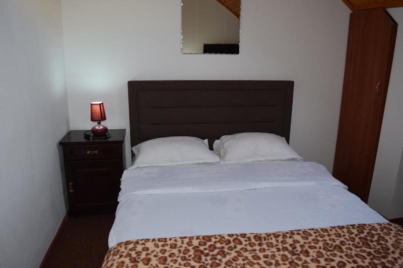 Double or Twin Room image 2