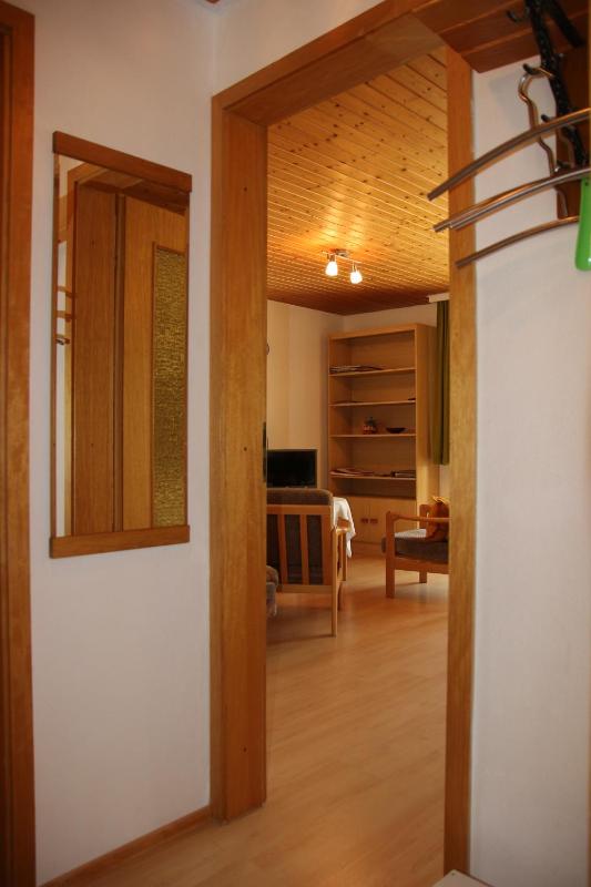 One Bedroom Apartment With Balcony and Garden View image 4