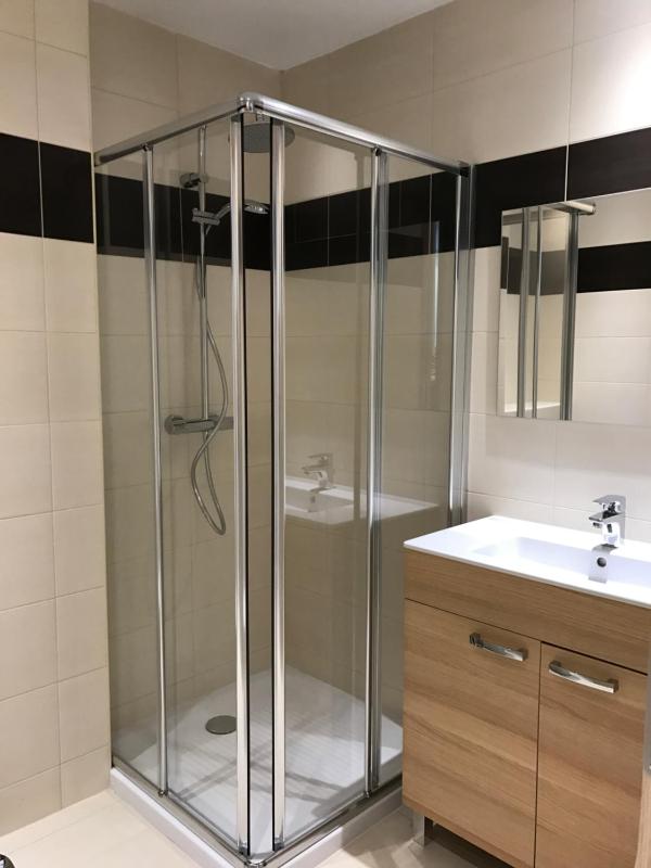 One-Bedroom Apartment (2 Adults + 2 Children) image 3