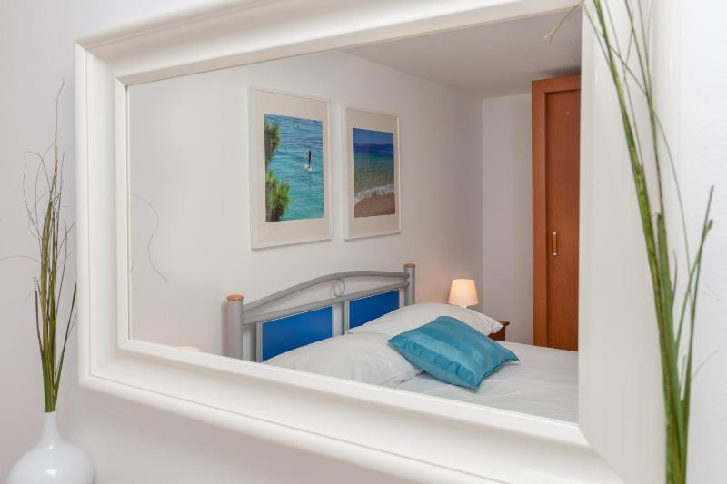 Studio Apartment image 4