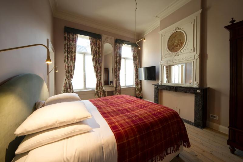 Junior Suite image 1