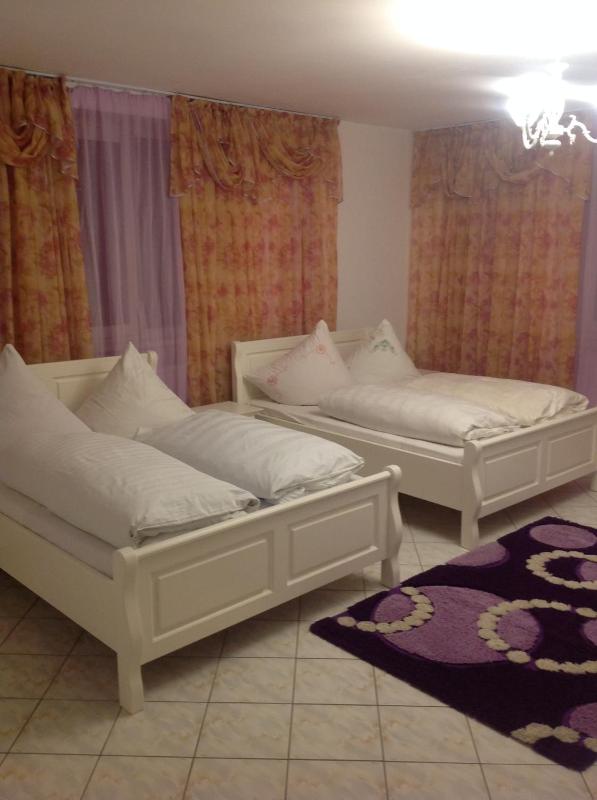 Two-Bedroom Suite image 4