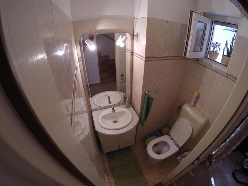Apartment with Balcony and Sea View image 2
