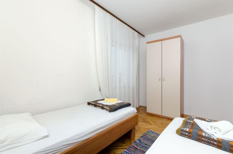 Three-Bedroom Apartment Standard image 4