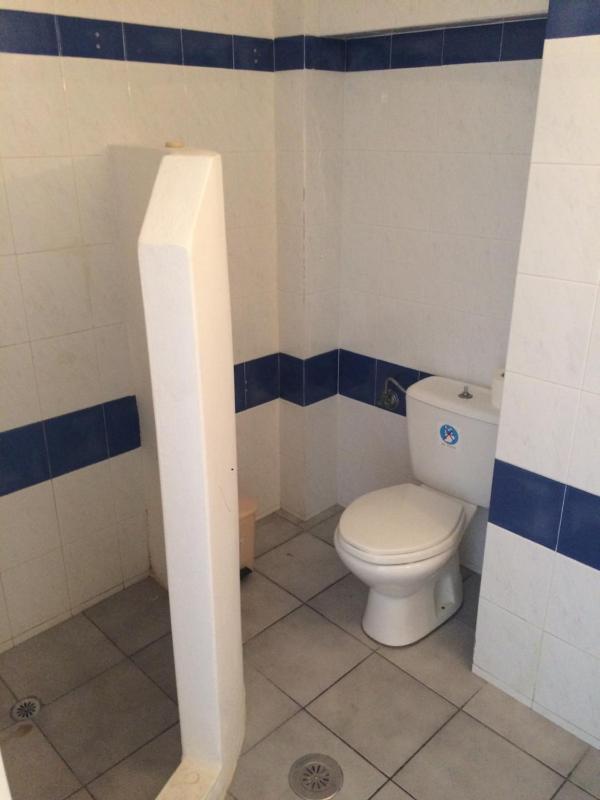 Classic Triple Room with Garden View image 4