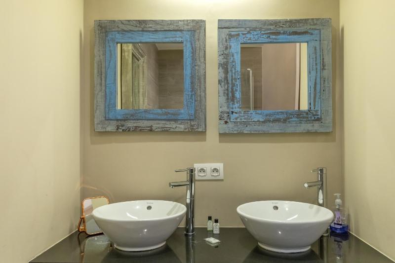Superior Double Room image 2