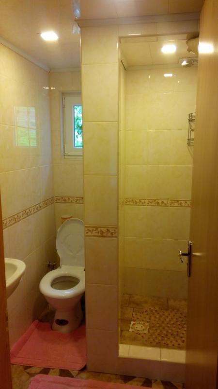 Double Room image 4