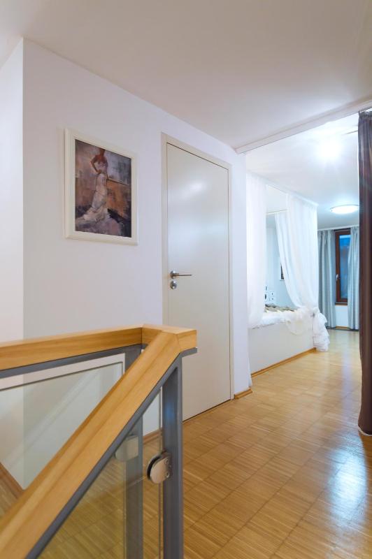 Modern Apartment Charvátova - image 2