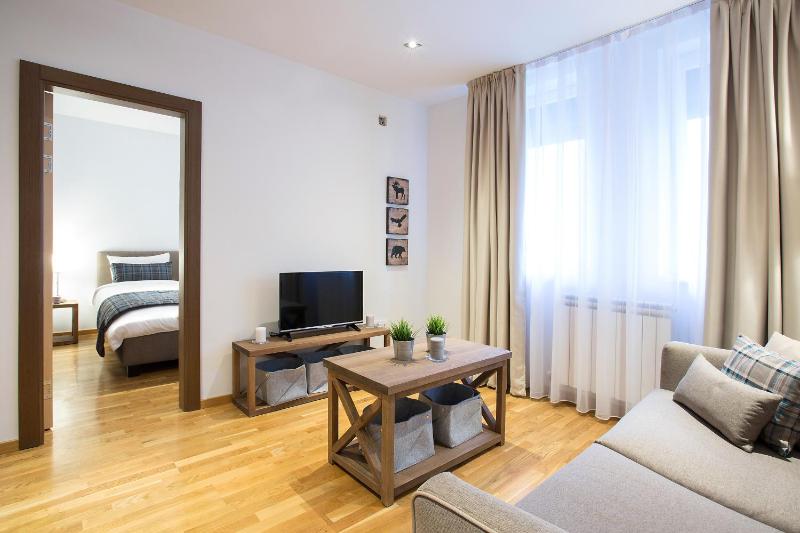 Apartment (4 Adults) image 4