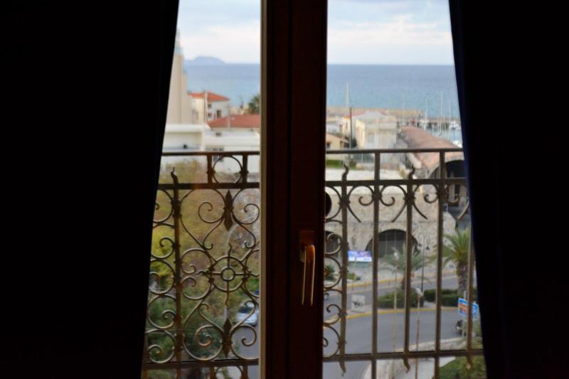 VIP Double Room with Sea & Venetian Fortress View image 3