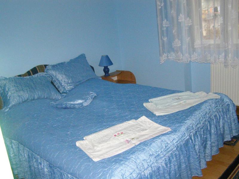 Double Room image 2
