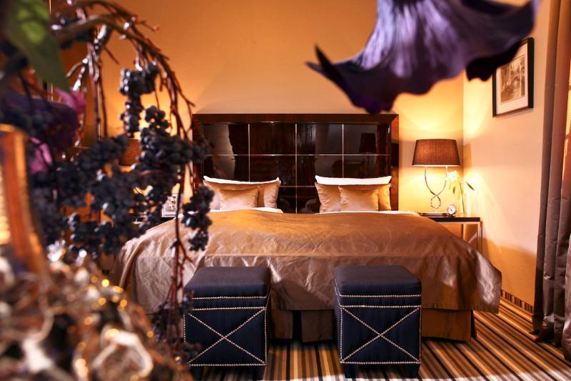Suite image 3