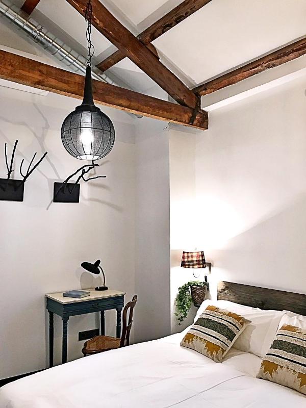 Double Room with Private Bathroom image 3