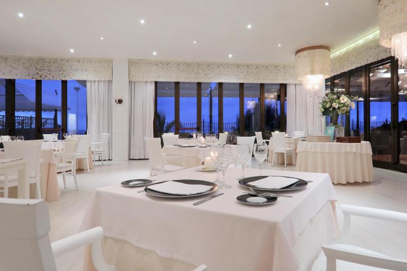 Iberostar Grand Salome - Adults Only - image 44