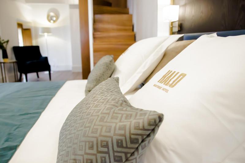 Deluxe Double Room with Terrace image 4