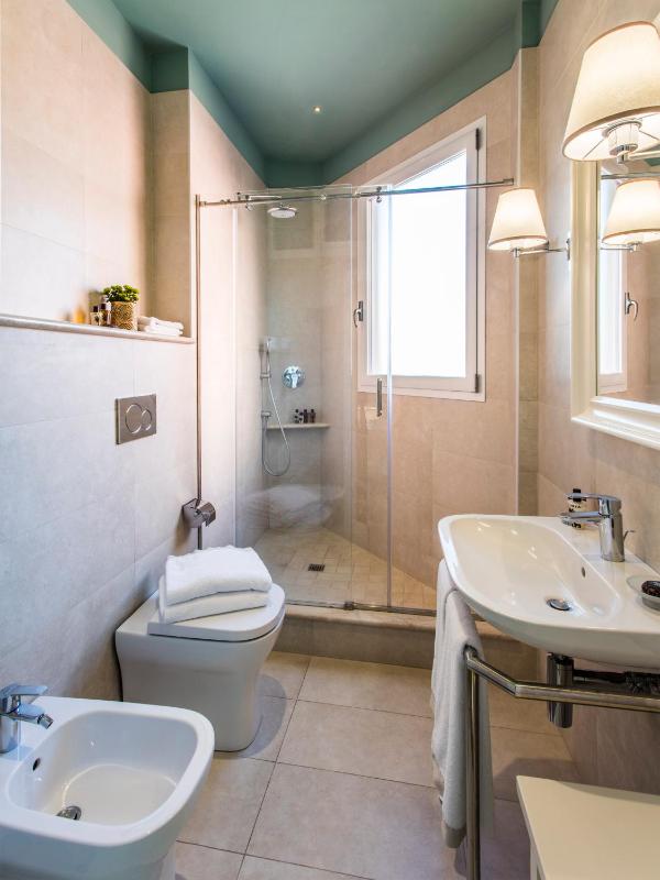 La Malandrina - Apartments & Suites - image 45