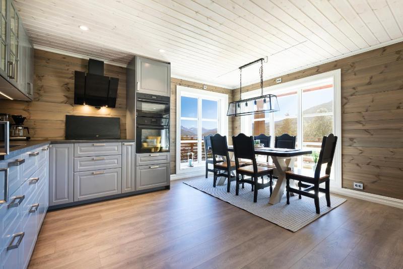 Three-Bedroom Holiday Home  image 2