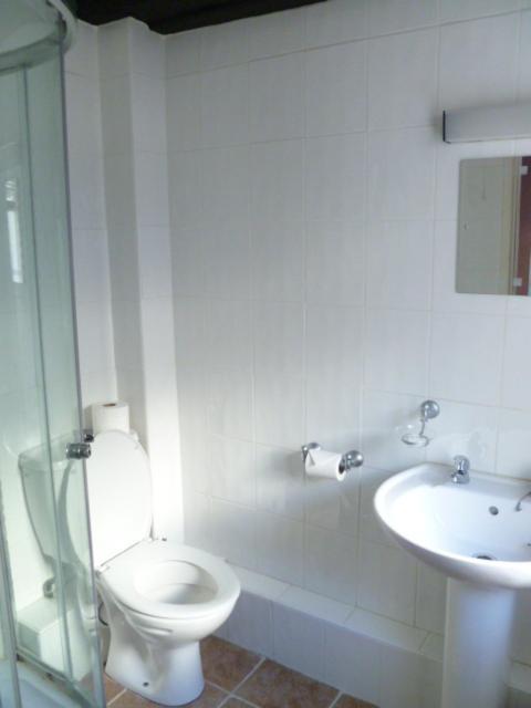 Single Room image 1
