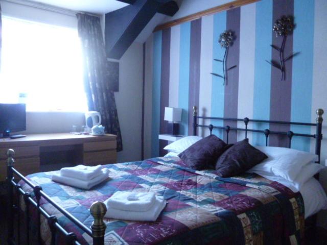 Double Room image 1