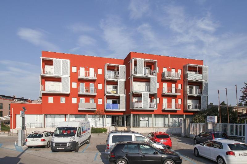 Apartment with Sea View image 4