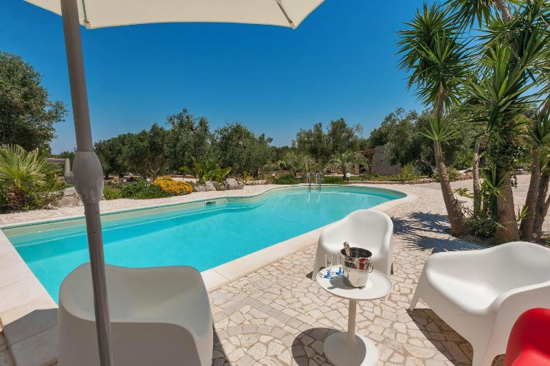 Three-Bedroom Villa image 2